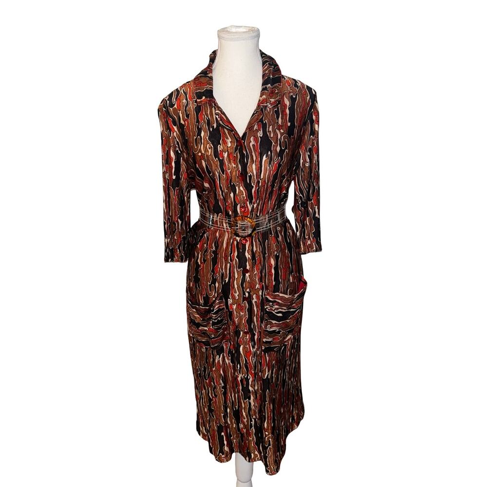 Vintage 1970s Abstract Print Button‑Down Duster